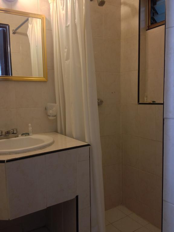 Hotel Colon Express غوادالاجارا الغرفة الصورة