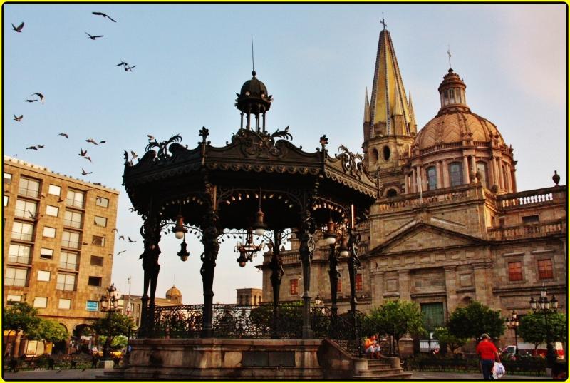 Hotel Colon Express غوادالاجارا المظهر الخارجي الصورة