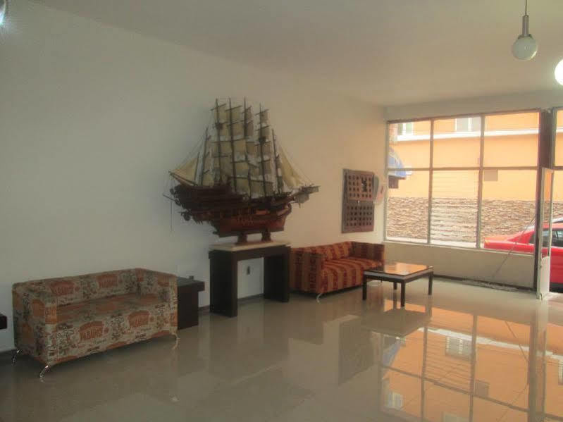 Hotel Colon Express غوادالاجارا المظهر الخارجي الصورة